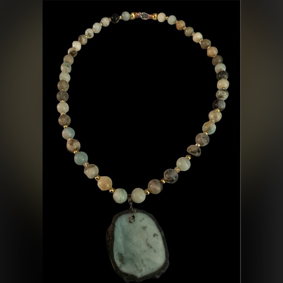 PREMIUM AMAZONITE NECKLACE & BRACELET SET - Picture 4 of 5
